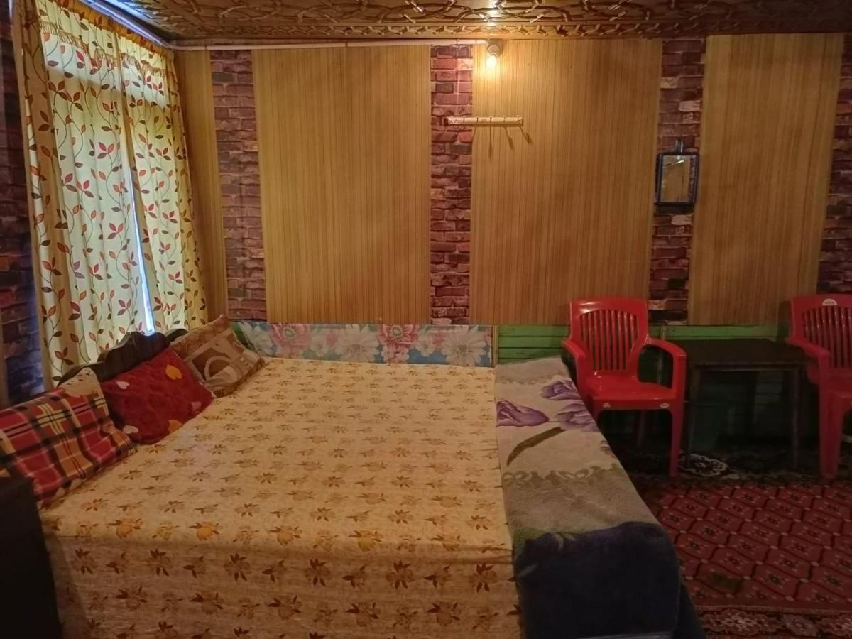 Island Homestay Srīnagar Exteriér fotografie